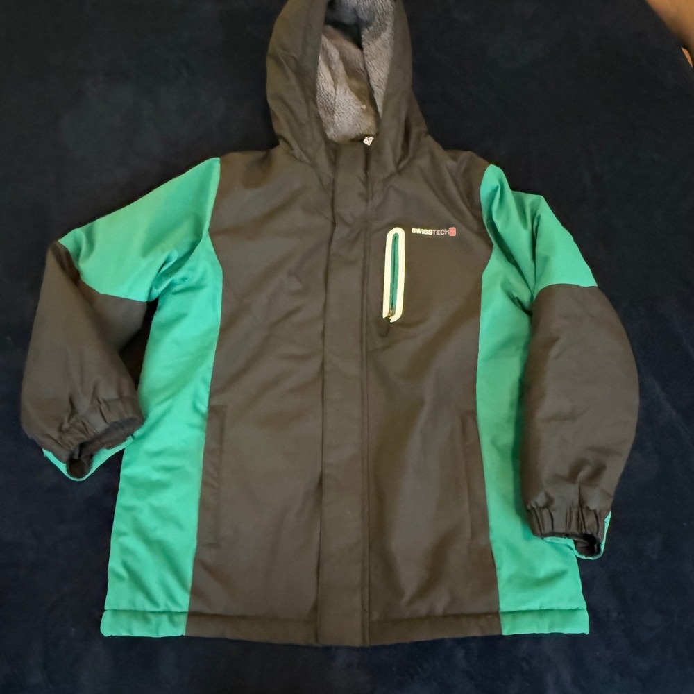 Swiss Tech Kids Hooded Winter Jacket Black GreenColorblock L10-12 SW32100028959P